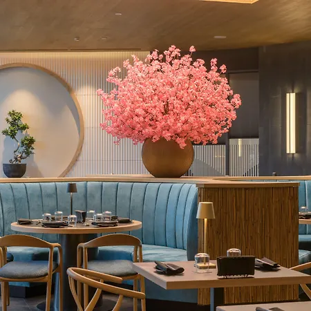 Aquahouse Hotel Warna